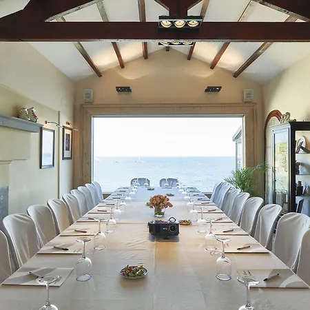 Готель Costa Brava 3*