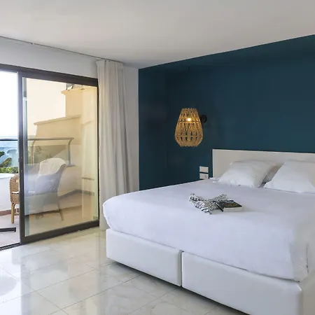 Готель Costa Brava