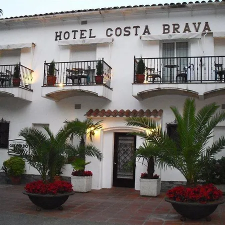 Costa Brava Готель 3*