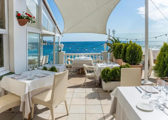 Costa Brava Hotel 3*